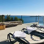 Prázdninový dům 180° Sea View Private House Vis Island Archipelago *