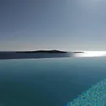 Prázdninový dům 180° Sea View Private House Vis Island Archipelago